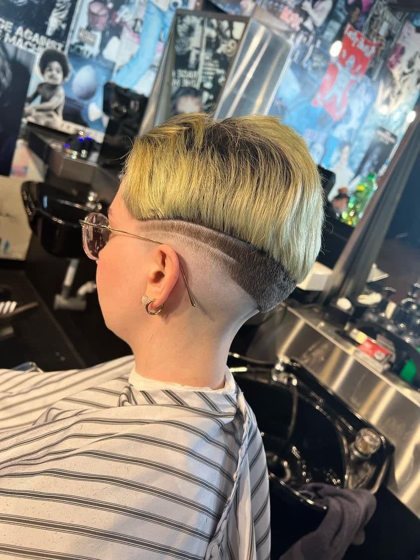 Hair trend: Short hair cut with fade at Floyd's 99 Barbershop