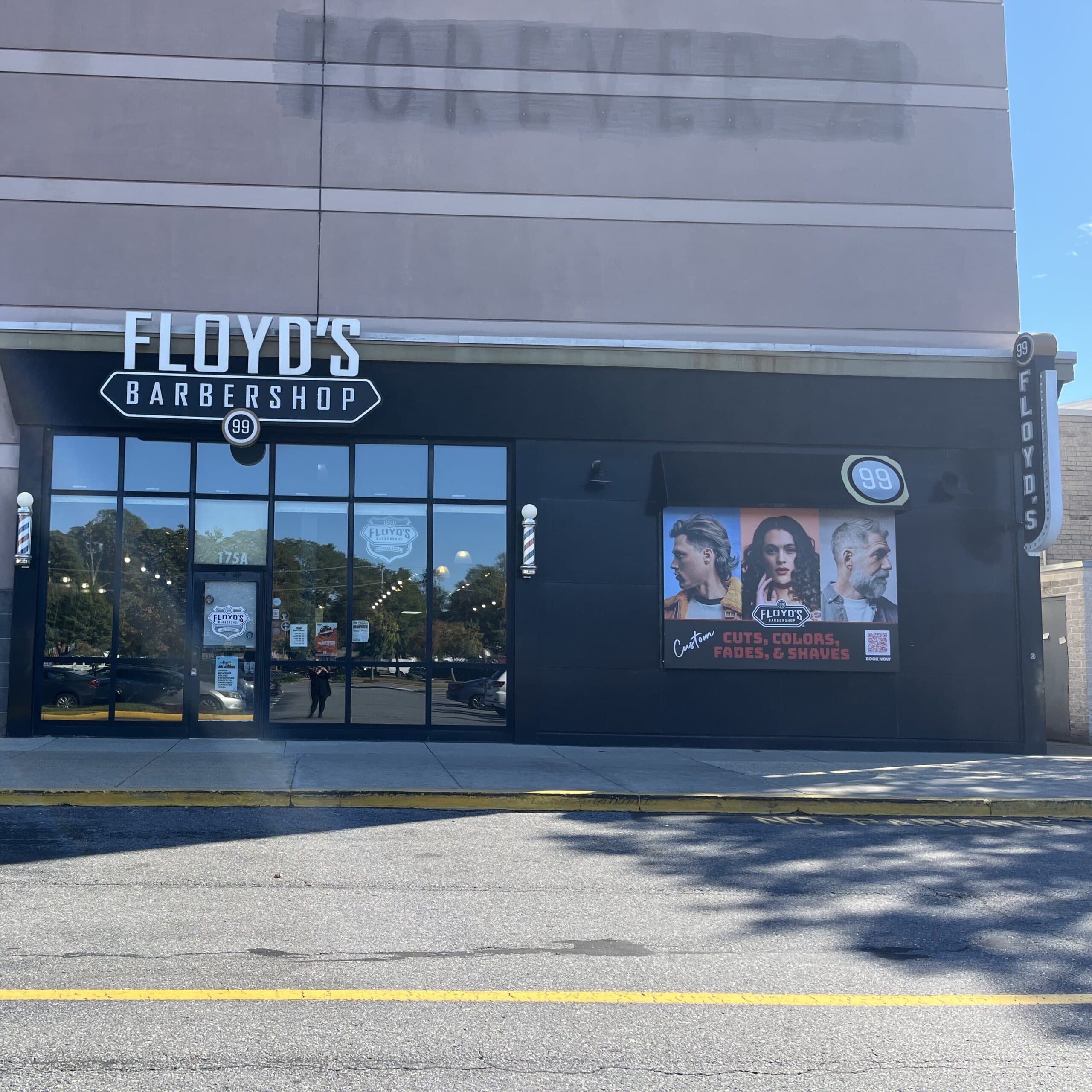 The front of the Floyd's Annapolis Mall location