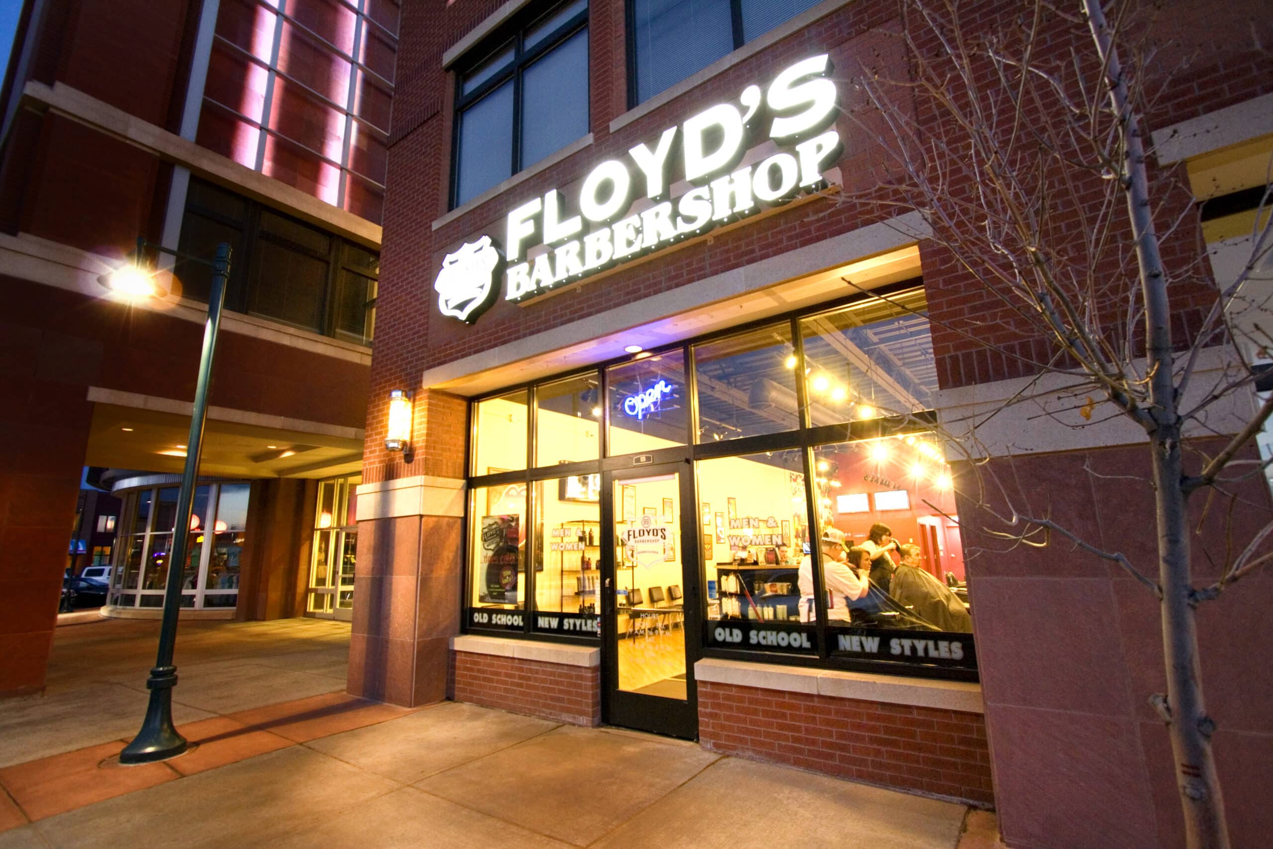 The front of the Floyd's Highlands Ranch Town Center location