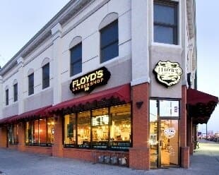 The front of the Floyd's Broadway location