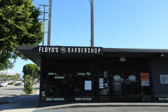 The front of the Floyd's Burbank location