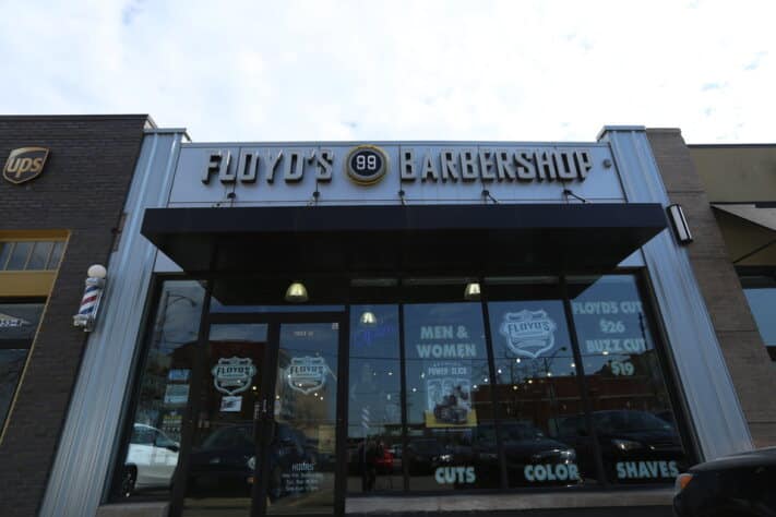 The front of the Floyd's Clybourn location