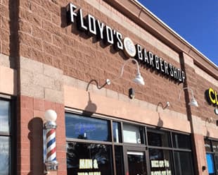The front of the Floyd's Highlands Ranch – Quebec St location