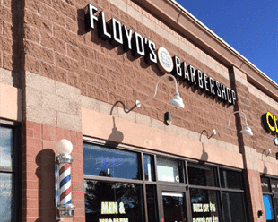 The front of the Floyd's Highlands Ranch – Quebec St location