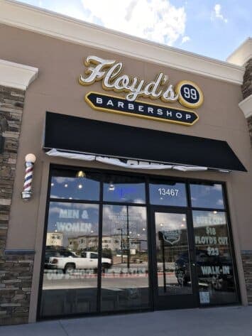 The front of the Floyd's North Gate location