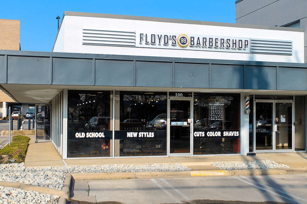 The front of the Floyd's Preston & Forest location