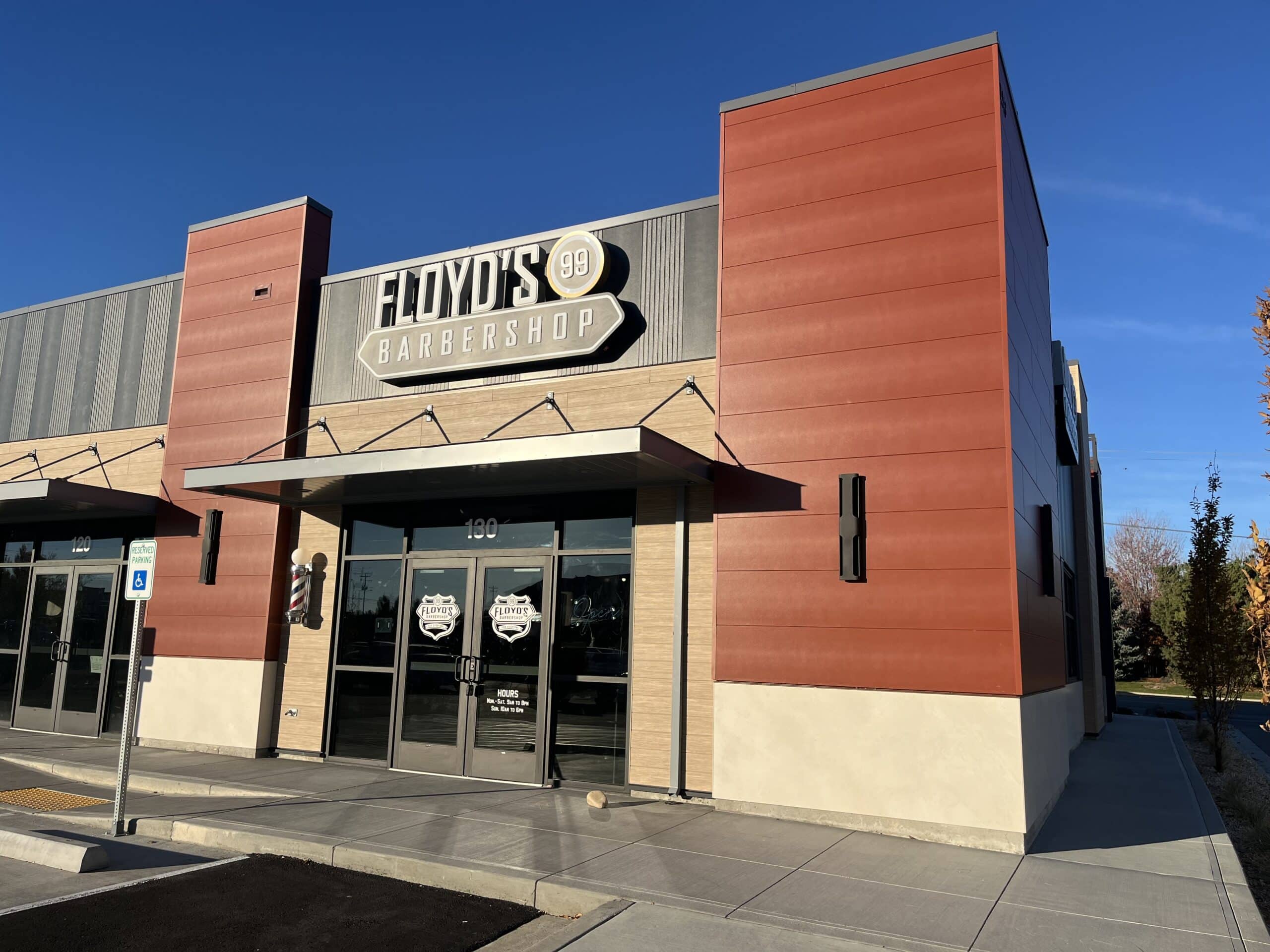 The front of the Floyd's Meridian South location