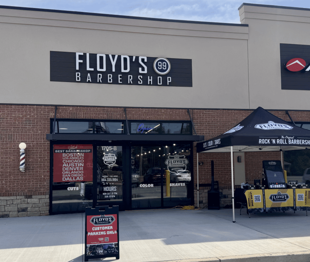 The front of the Floyd's Duncan location